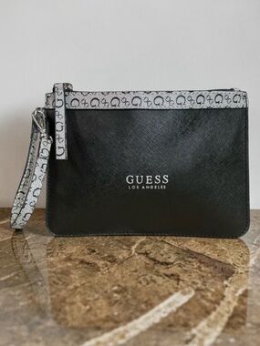Guess Large Black Gray Wristlet Pouch